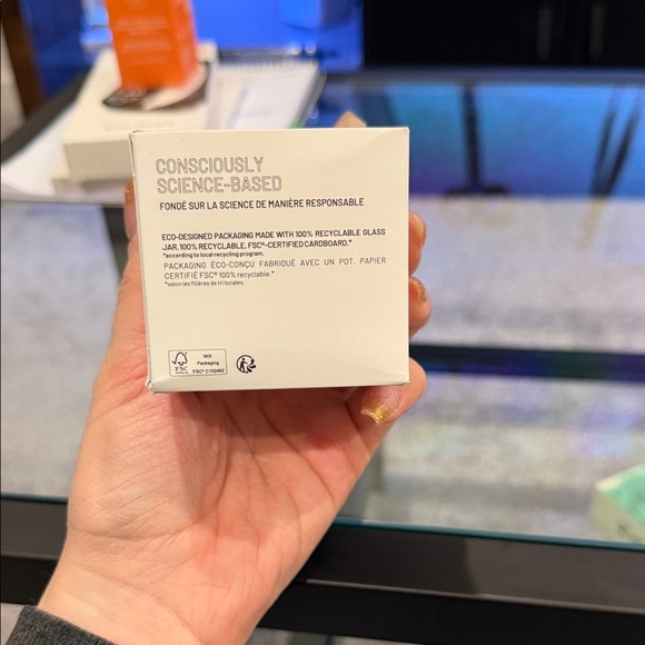 Dr. B Lab Skincare Box - Picture 5 of 6